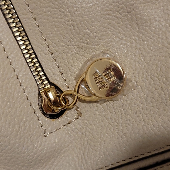 Anna Sui Handbag - Picture 4 of 5